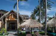 Luar Bangunan 2 Aroma Beach Resort & Spa