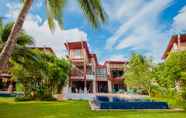 Hồ bơi 3 Amatapura Beach Villa 12