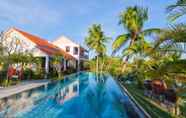 Swimming Pool 2 Pomelo Garden Boutique Villa