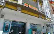 Bangunan 6 Avenue 5 Hotel