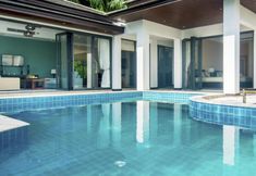 สระว่ายน้ำ 7 Baan Eng Fah Villa