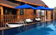 สระว่ายน้ำ 2 Tique Series Boutique Resort (SHA Plus+)