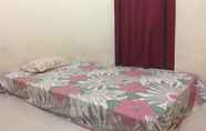 Kamar Tidur 5 Single Economic Room near Botania Market (ST1)