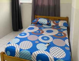 Kamar Tidur 2 Backpacker Room at D'kost Homestay Batam (RD3)