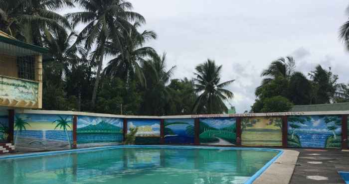 Swimming Pool Filipina Beach Resort