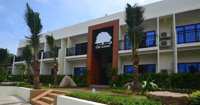 Bangunan The Green Hotel