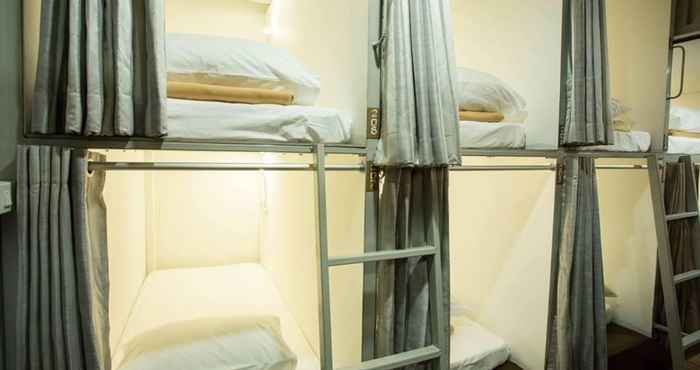 Kamar Tidur A Plus Hotel