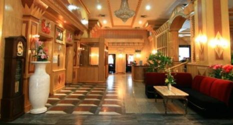 로비 2 13 Coins Hotel Ngam Wong Wan