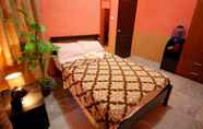 Kamar Tidur 3 Dee Guesthouse 