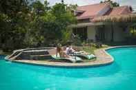 Swimming Pool Villa Formosa