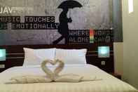 Kamar Tidur Front One Hotel Lahat