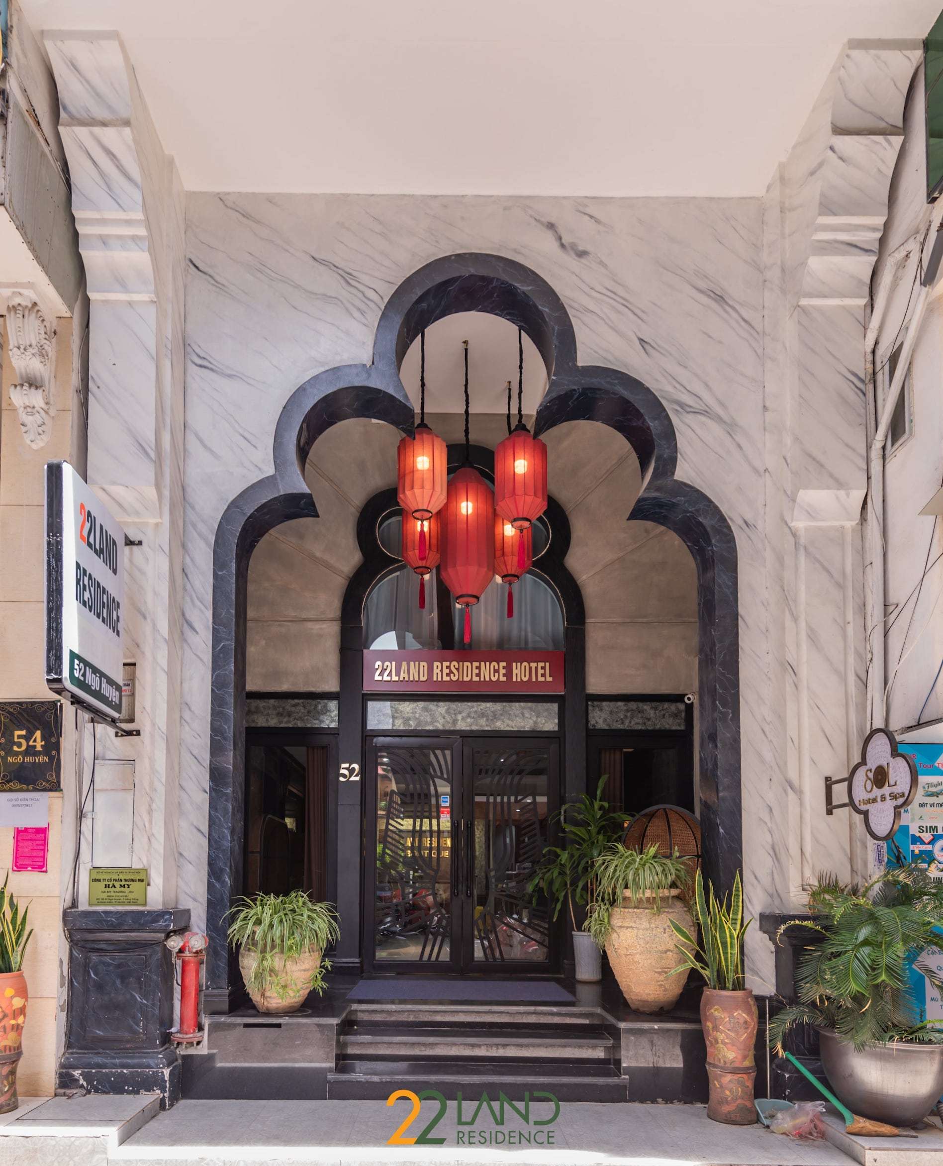 22land Residence Hotel 52 Ngo Huyen - Khách sạn gần phố đi bộ Hà Nội”