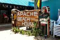 ล็อบบี้ Apache Beach House