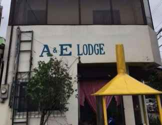 Exterior 2 A & E Lodge