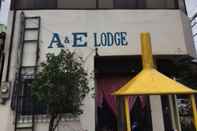 Bên ngoài A & E Lodge