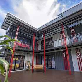 @Box Hostel 2 1, Khách sạn CMI BADMINTON