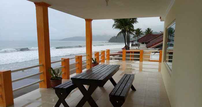 Common Space Villa Mila Tepi Pantai Karang Hawu 