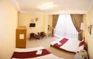 Bedroom 6 Phuong Uyen Hotel Dalat