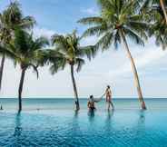 Swimming Pool 3 KC Grande Resort & Spa