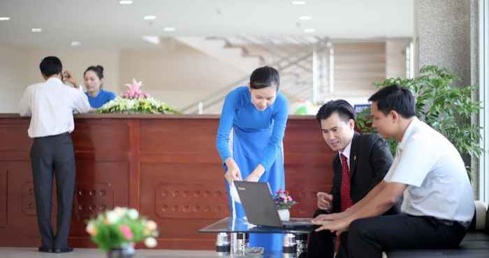 Lobby Blue Sea Hotel