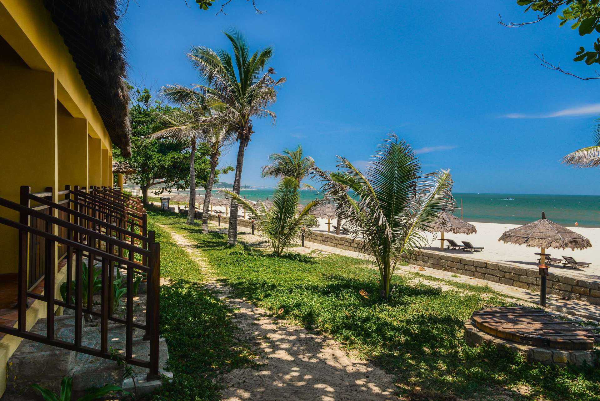 White Sand Resort Phan Thiết - Khách sạn Phan Thiết gần biển