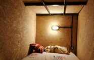 Kamar Tidur 7 The Sleepless Boutique Hostel