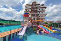 สระว่ายน้ำ Doungta Anda Hotel