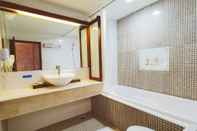 In-room Bathroom Duc Vuong Saigon Hotel - Bui Vien