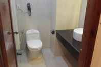 In-room Bathroom Thien Hung Hotel