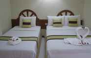 Kamar Tidur 5 Natacha Hotel