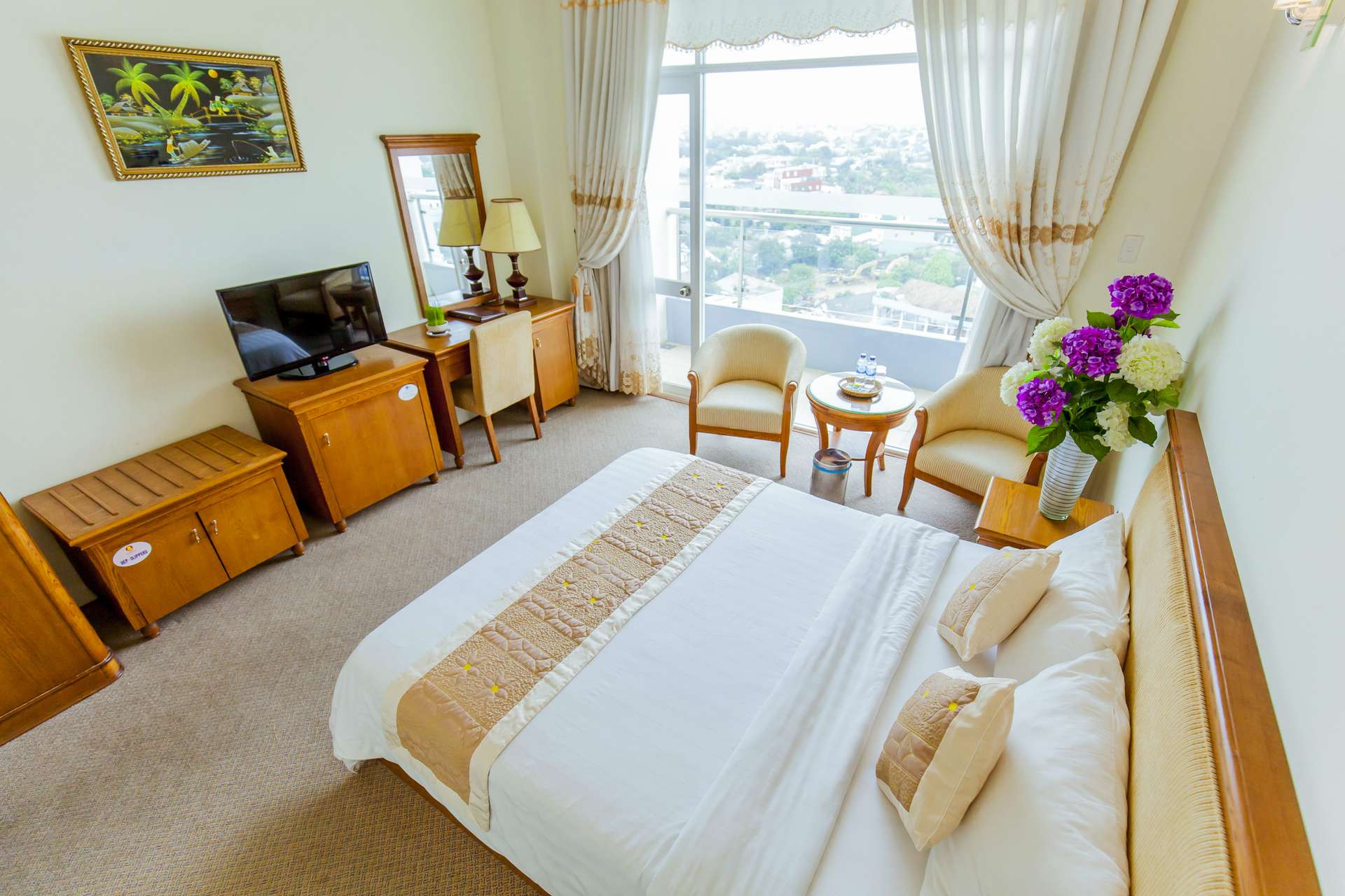 Thien An Riverside Hotel - khách sạn Quảng Ngãi