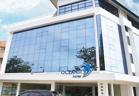Bên ngoài Oceania Hotel