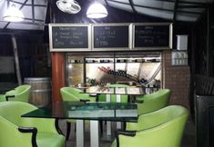 レストラン 6 Momento Resort