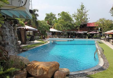 スイミングプール Momento Resort