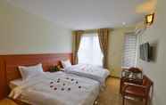 Phòng ngủ 6 Sen Trang Hotel