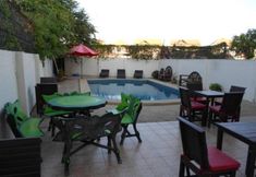 Kolam Renang 7 Hotel Le Sud