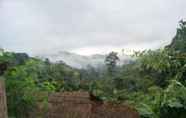 Tempat Tarikan Berdekatan 3 Akha Hill House 