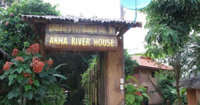 Luar Bangunan AKHA RIVER HOUSE CR