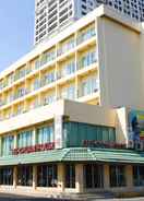 EXTERIOR_BUILDING Aloha Hotel Manila