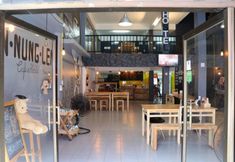 Lobby 6 Norn Nung Len Cafe & Hostel