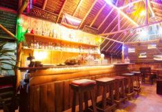 バー、カフェ、およびラウンジ 6 The Hip Resort