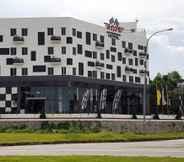 ภายนอกอาคาร 2 Hype Motorsport Hotel Nilai