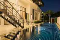 สระว่ายน้ำ WE by Sirin Pool Villa