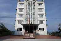 ภายนอกอาคาร Manh Long Tuan Chau Hotel