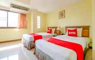 Bedroom 5 Super OYO 75385 Hotel Win Long