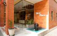 ล็อบบี้ 5 Tara Place