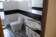 Toilet Kamar Beach Apartment Hat Mae Ramphueng