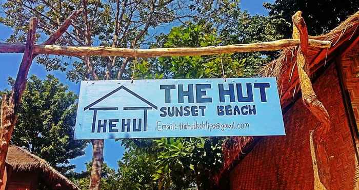 Exterior The Hut Sunset Beach Resort