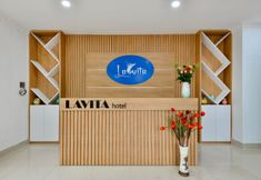 로비 3 La Vita Hotel