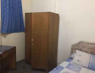 Bedroom 2 Single Room next to Bank BTN (SYL)